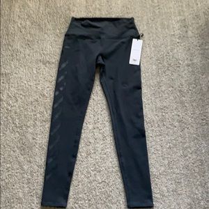Alo Yoga high waist leggings NWT size L